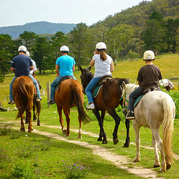 Horse-riding excursion to the mineral springs Bor-Burgas-Baz